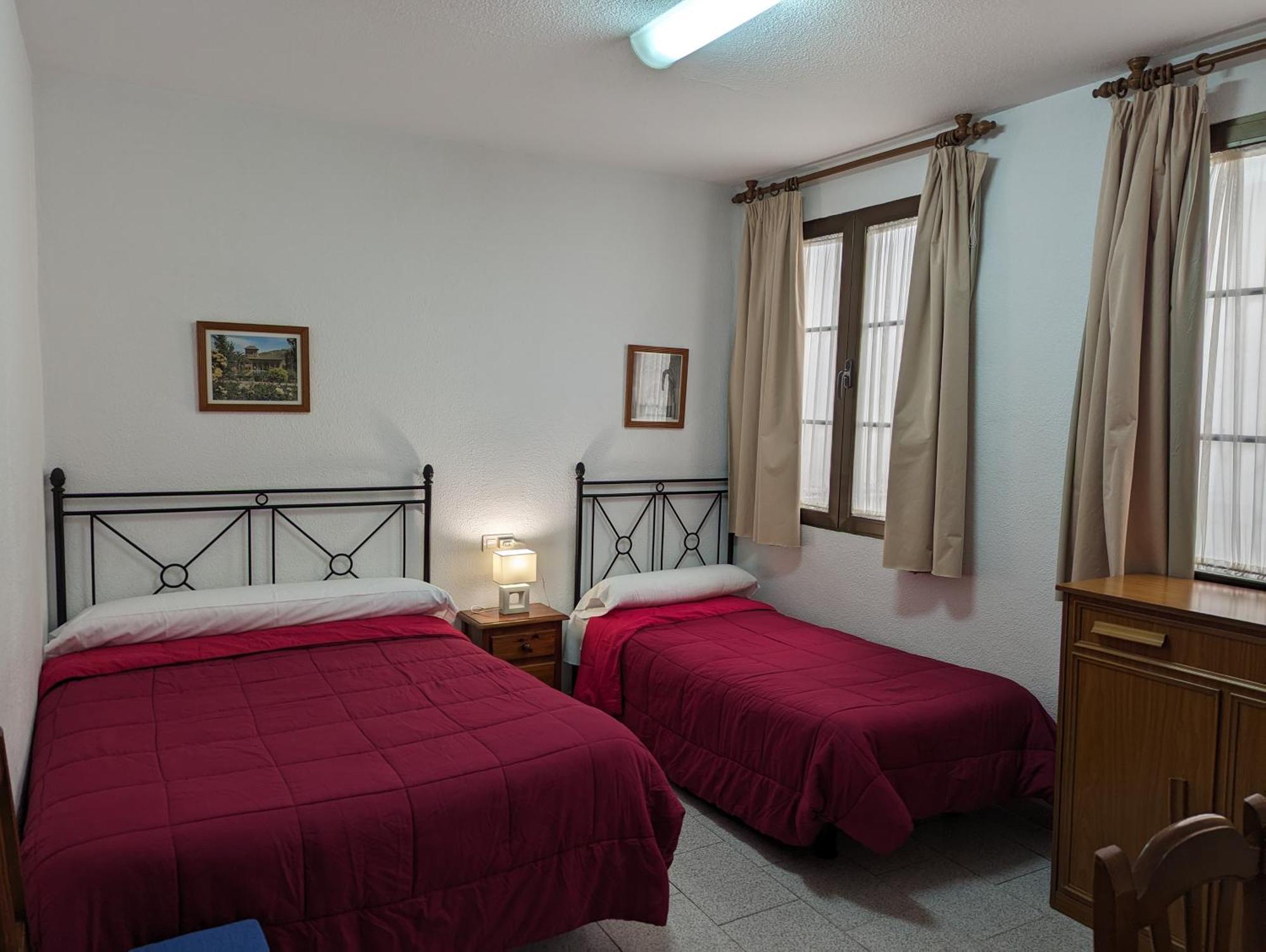 Pension Ciudad Navarro Ramos غرناطة المظهر الخارجي الصورة