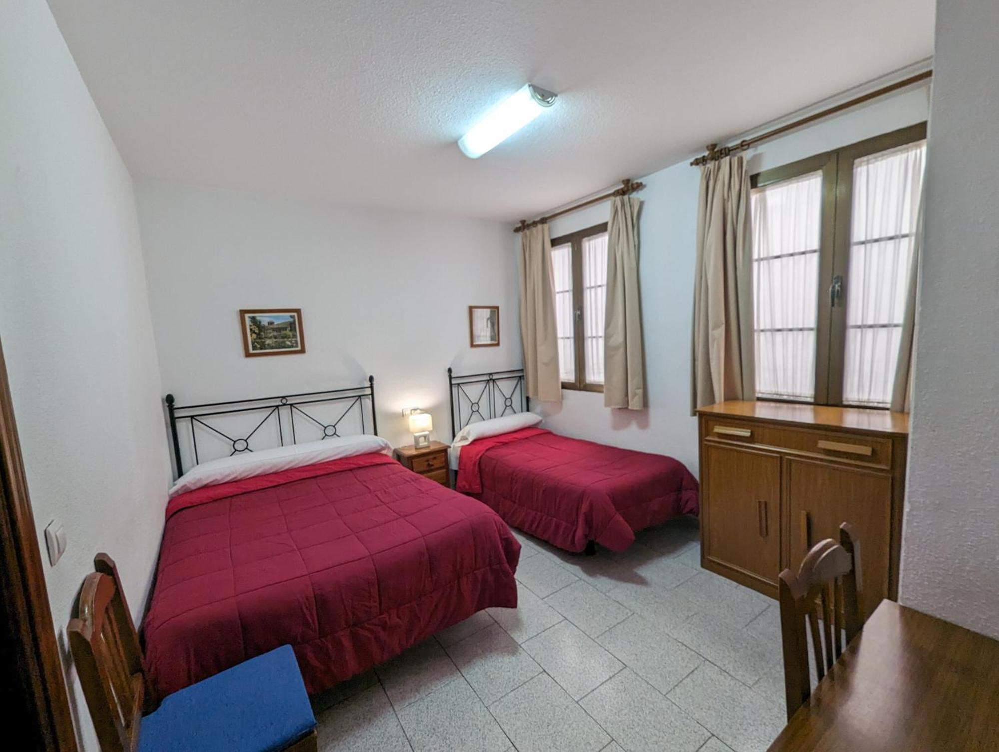 Pension Ciudad Navarro Ramos غرناطة المظهر الخارجي الصورة