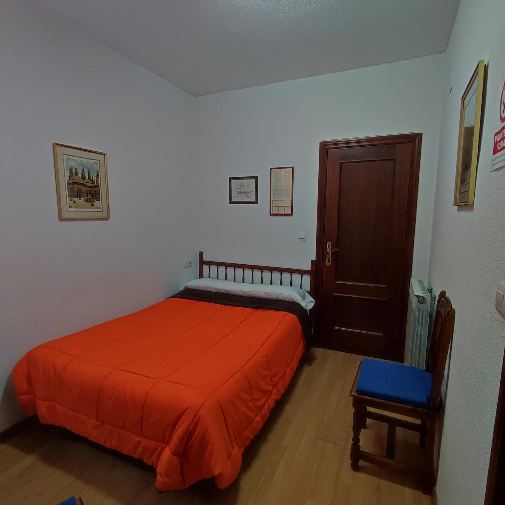 Pension Ciudad Navarro Ramos غرناطة المظهر الخارجي الصورة