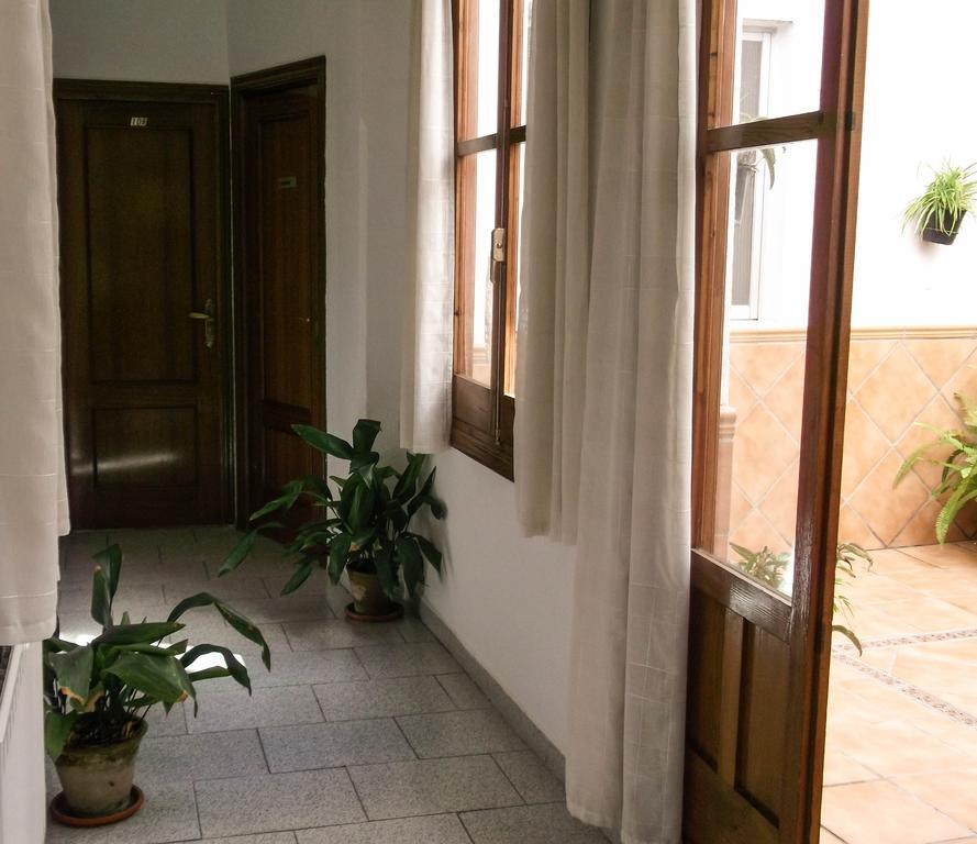 Pension Ciudad Navarro Ramos غرناطة المظهر الخارجي الصورة