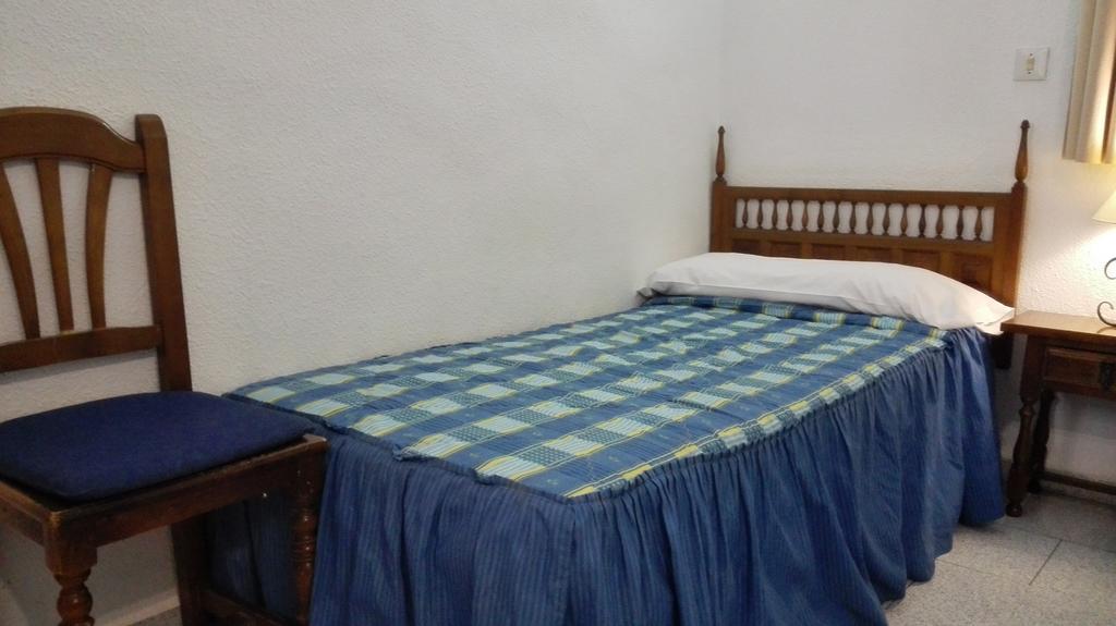Pension Ciudad Navarro Ramos غرناطة المظهر الخارجي الصورة