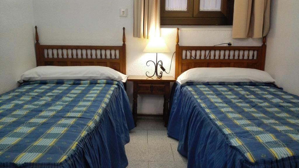Pension Ciudad Navarro Ramos غرناطة المظهر الخارجي الصورة